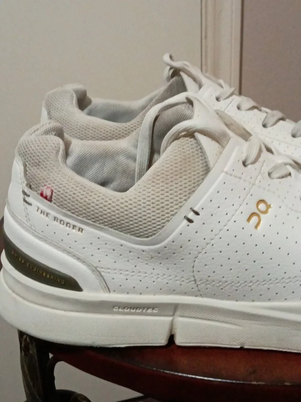 On Cloud The Roger Centre Court Men's Size 10.5 Sneakers White/Grey